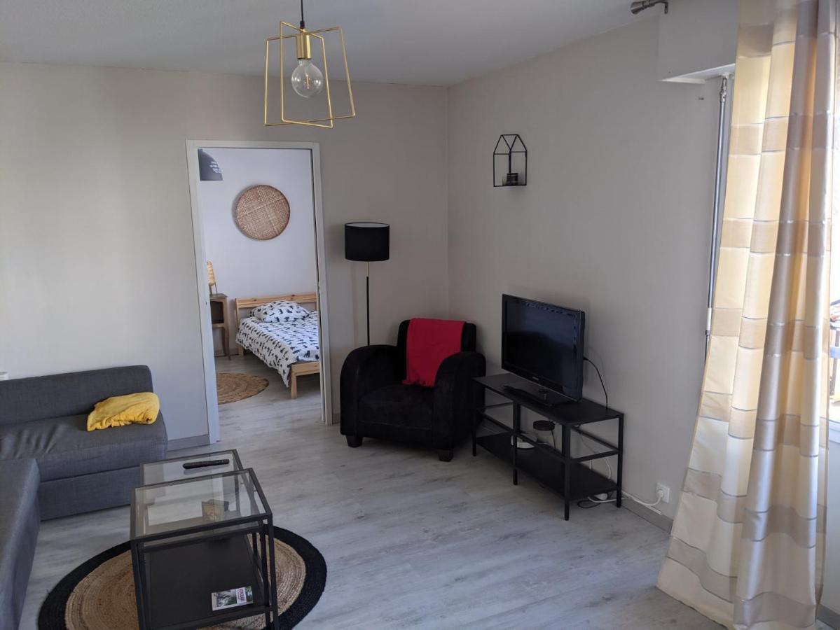 T3 A Merignac, Cosy Et Bien Decore Екстериор снимка